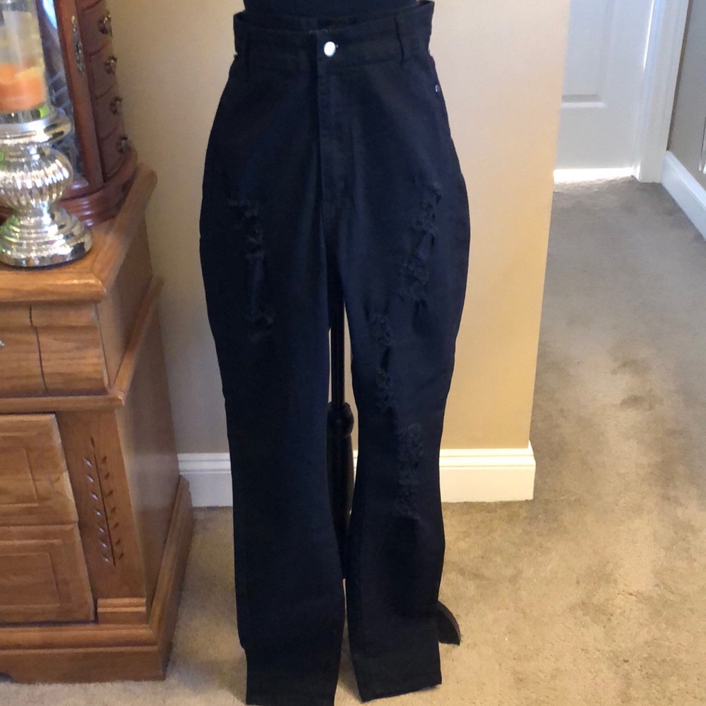 Fashion Nova Extreme High Rise Destroyed Black Skinny Leg Jeans.